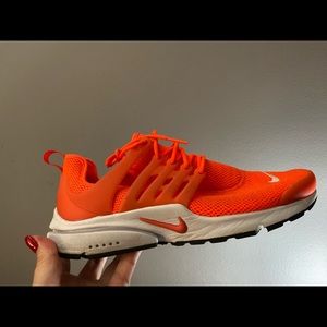 Nike Women Prestos Orange